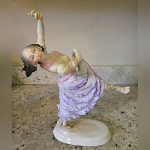 Herend GLAMORE Gypsy Dancer.